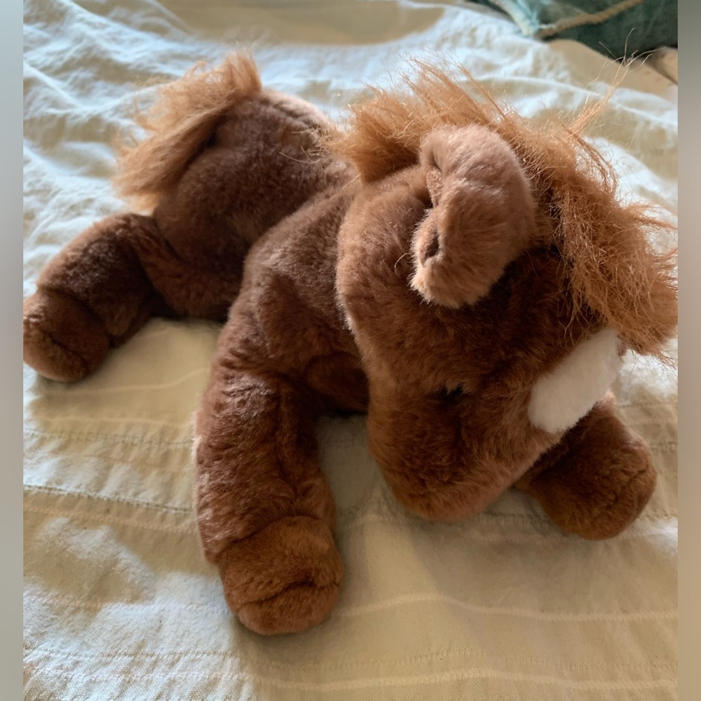 AURORA | Stuffed Horse |